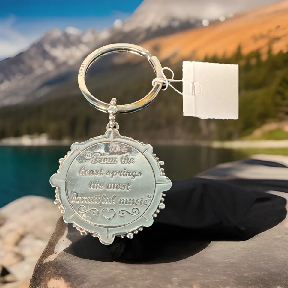 Llavero Brighton MÚSICA NUEVA CON ETIQUETAS Lista $58 ¡Hallazgo raro! Foto 2 de 2