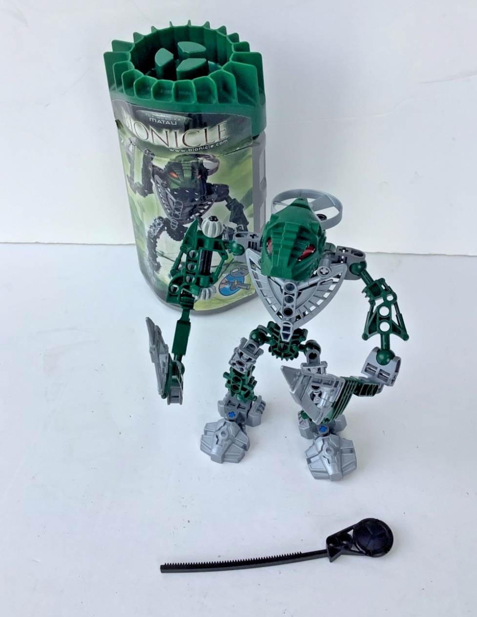 Lego 8740 BIONICLE :  Toa Hordika Matau with canister