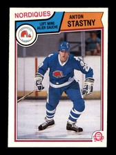 1983 O-Pee-Chee #302 Anton Stastny  NM/NM+ X2646483