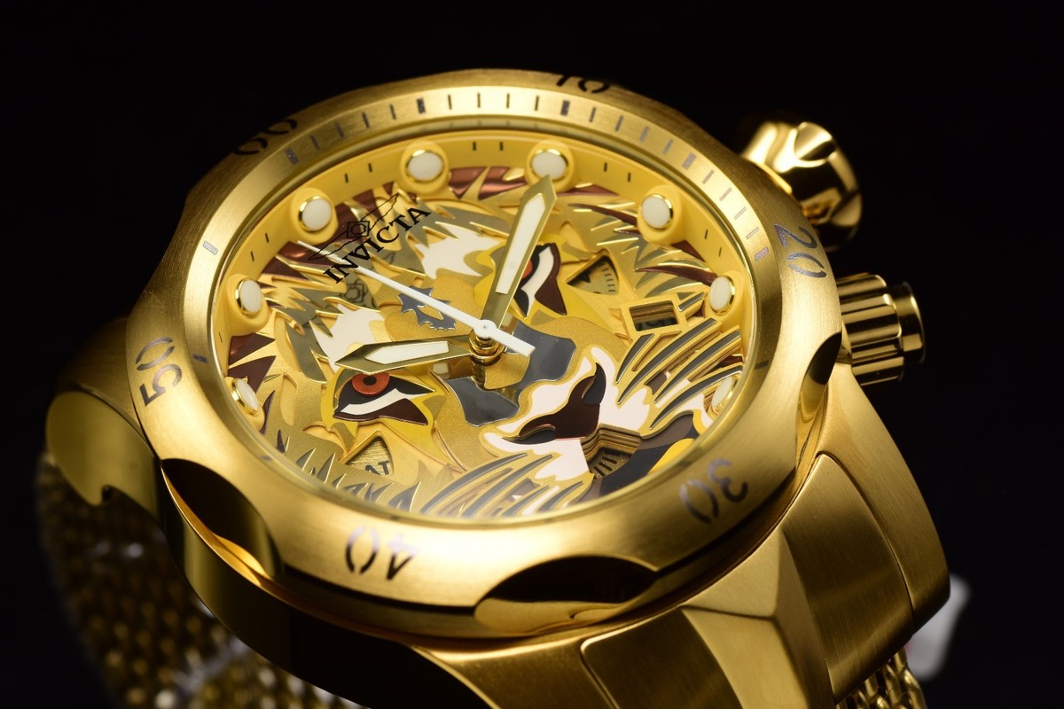 日本必勝祈願価格　INVICTA ベノム　ゴールド 13895　稼働中 Invicta Men Venom LION HEART Golden Predator Chrono Gold Tone Mesh
