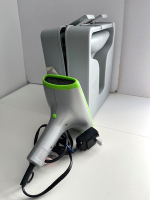 Vidal Sassoon Hair Dryer : Designed by Marc Newson : VS 771 G
