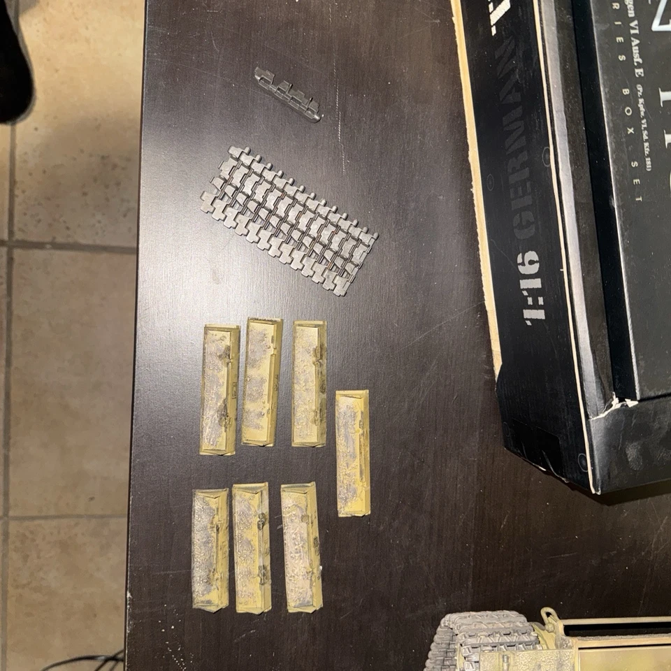 WW2 German Tiger Tank Forces Of Valor 1:16 Diecast Built Model Michael Wittmann - Image 3 of 4