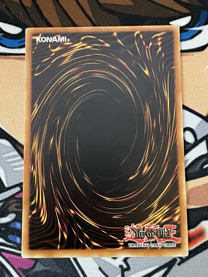 Yu-Gi-Oh! Colossal Fighter Ultimate Rare TU05-IT000 ITALIAN LP/NM - Image 2 of 2