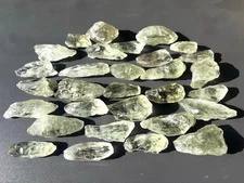 400g/0.88lb Prasiolite Green Amethyst Rough Crystal Points and Pieces 25-35pcs