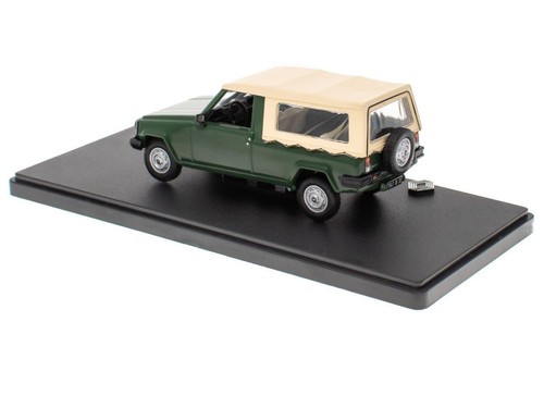 IXO - RENAULT 4 grün mava-farma - 1/43 - G110T078 - Bild 2 von 3