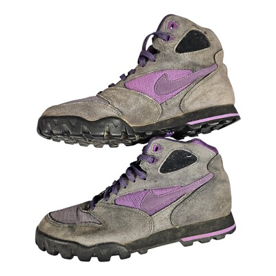 Vintage 1993 NIKE CALDERA Hiking Boots Womens 9 Charcoal Purple
