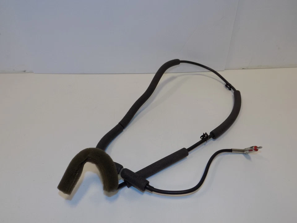 Extensión de cable de antena estéreo OEM 2002 Tahoe Suburban Yukon Foto 3 de 4