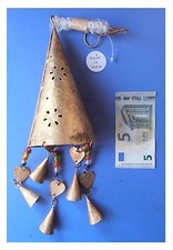 Pendente in metallo scacciaspiriti cono 5 cuori 5 campanelle artigianato indiano