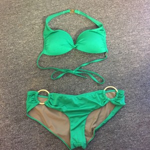 34b swimsuit