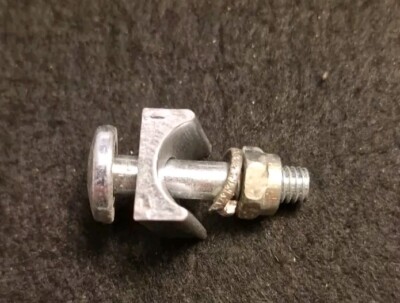 Bolzen M6x30 Gewinde 12 mm für Synchron Hinterradbremse NOS Vintage 