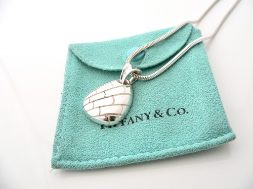 Tiffany \u0026 Co Crocodile Charm Necklace 