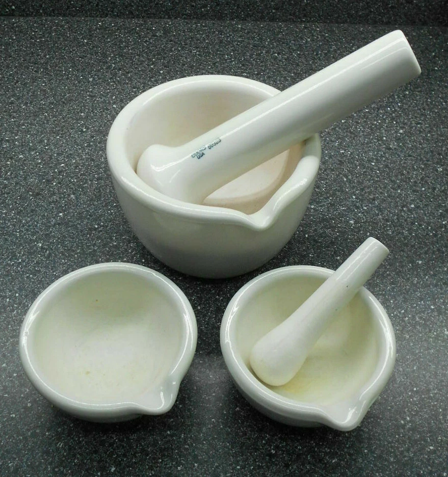 LOT OF 3 WHITE ASSORTED MORTAR W/ POURING LIPS & PESTLES