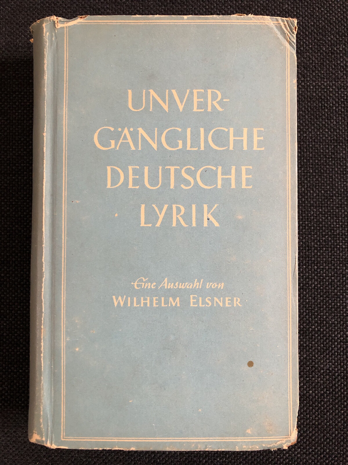 Bild 1 von 12