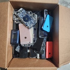 Cell Phone Lot Of 70 Not Working For Parts Damaged And Unknown Conditions