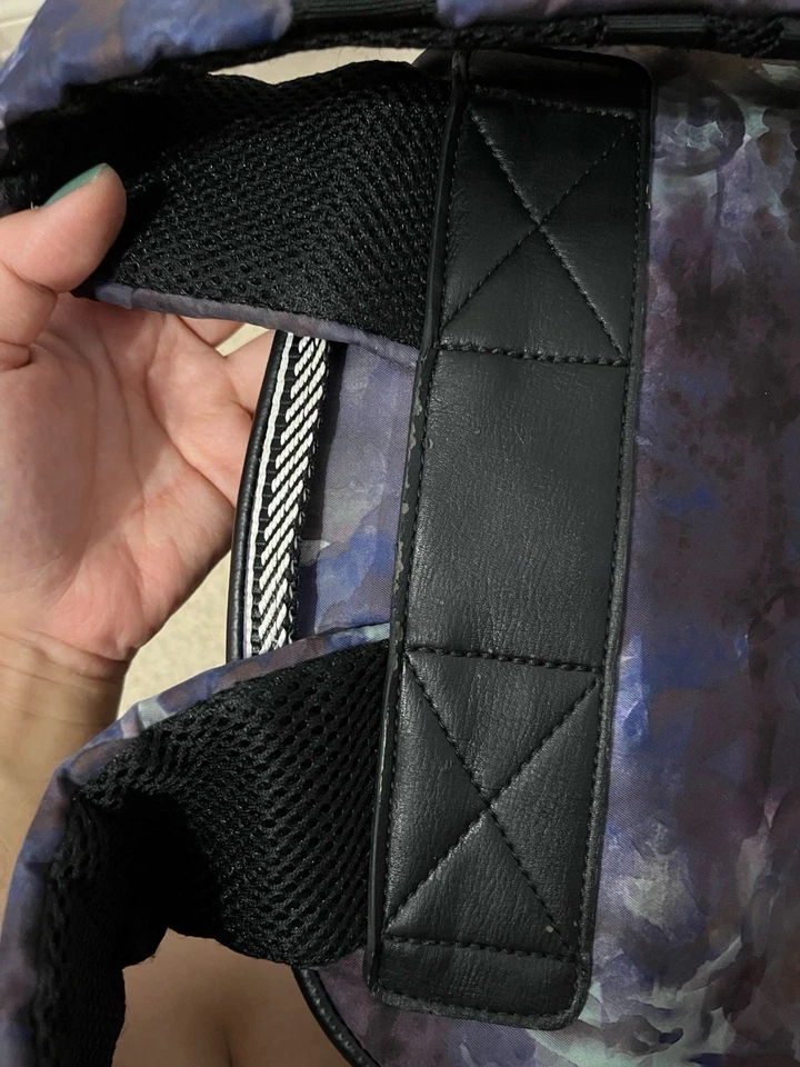 Mochila Lululemon Pack To Reality Exploded Moody Mirage Earl Grey Alberta Lake Foto 3 de 4