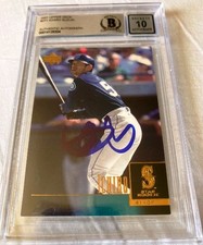 Ichiro Suzuki Rookie Card - Autographed, BGS auto-10