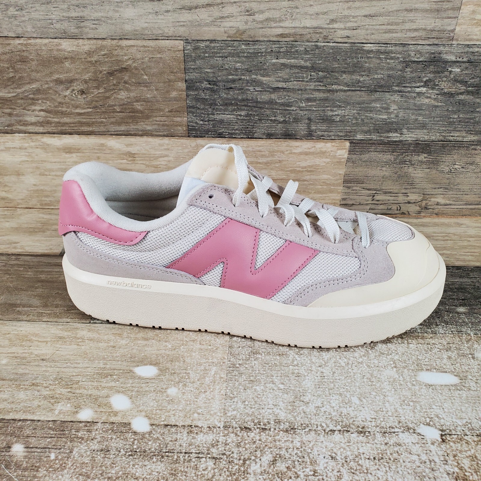 New Balance CT302 Mens Shoes Sz 9 D White Pink Gray Suede Round Toe Sneakers New Balance CT302 Mens Shoes Sz 9 D White Pink Gray Suede Round Toe Sneakers