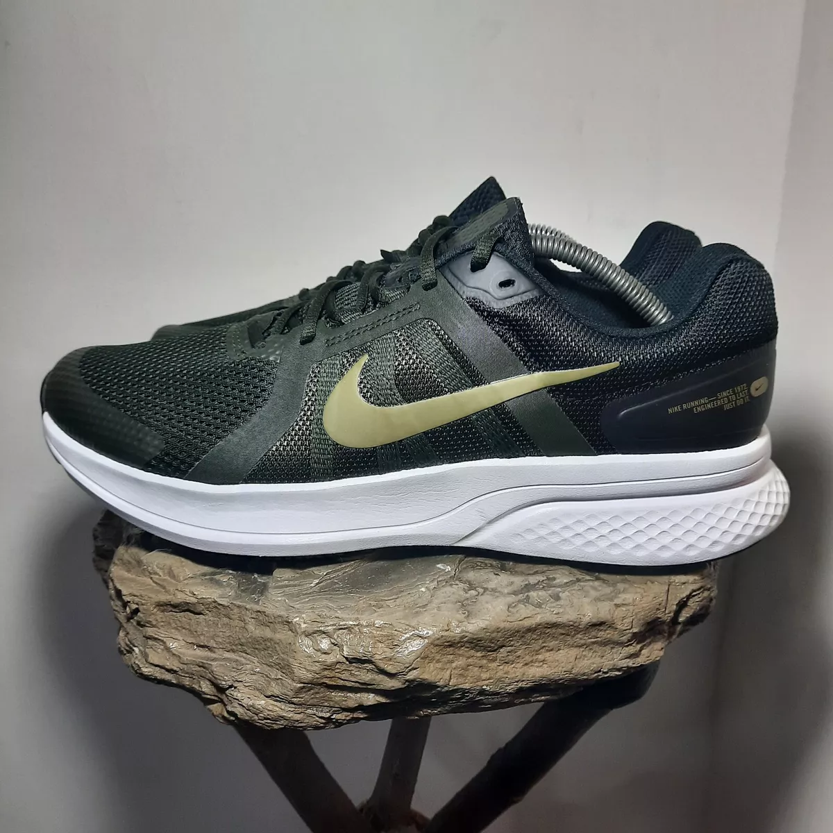 Nike The Run Swift 2