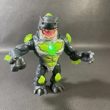 Beast Labs Shark Beast Creator Articulated Action Figure Lights & Sounds Toy