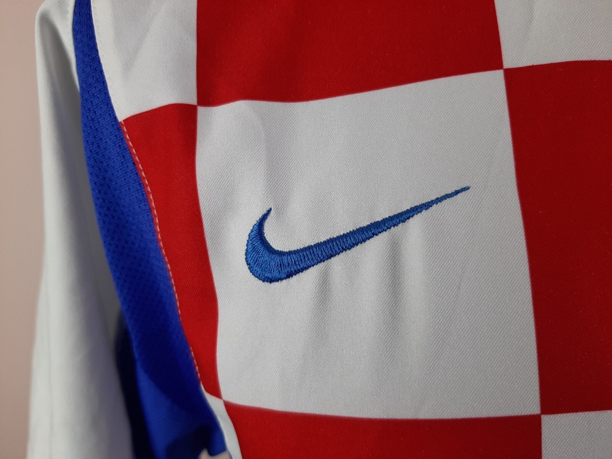 Croatia 2002/2003 NIKE Home Football Shirt Men's Size S