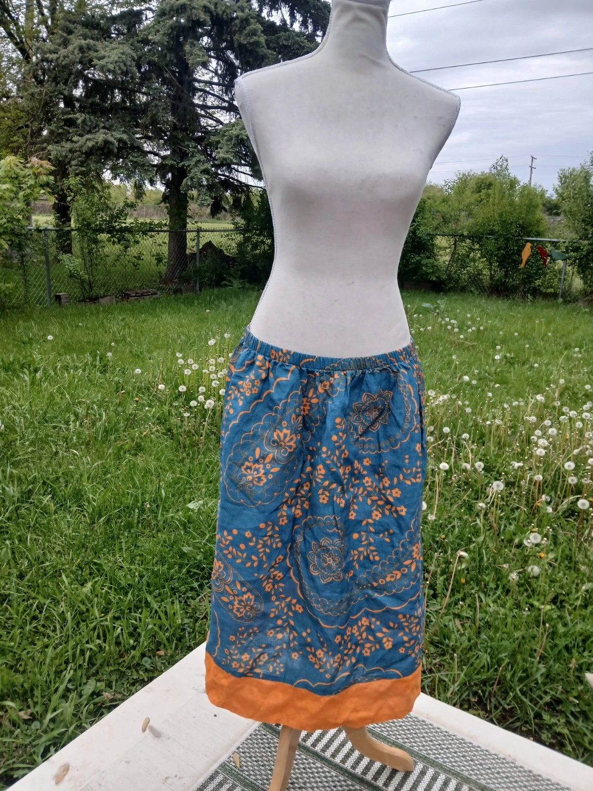FLAX Linen Feel Blue Orange Skirt Elastic Waist Pockets Sz 2G Boho NWT