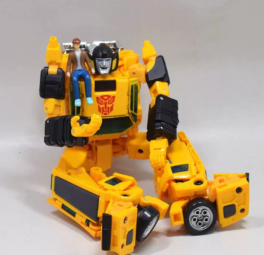 Transformers Masterpiece MP-39 Sunstreaker Action Figure Toy Takara Gift - Image 2 of 4