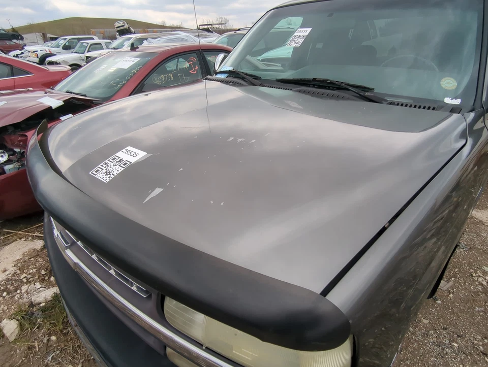 Chevrolet Silverado 1500 2000 camioneta capó fabricante original LBWG7 Foto 2 de 2