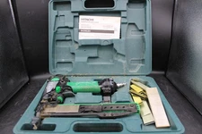 Hitachi HPT N3804AB3(S)  18 Gauge 1/4 Inch Narrow Crown Stapler