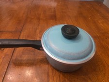 Vintage Club Aluminum 1.5 Quart QT Saucepan Aqua Turquoise Teal w/Lid