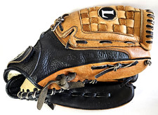 Louisville Slugger KHB1300 13" Flex Web RHT Leather Baseball Glove