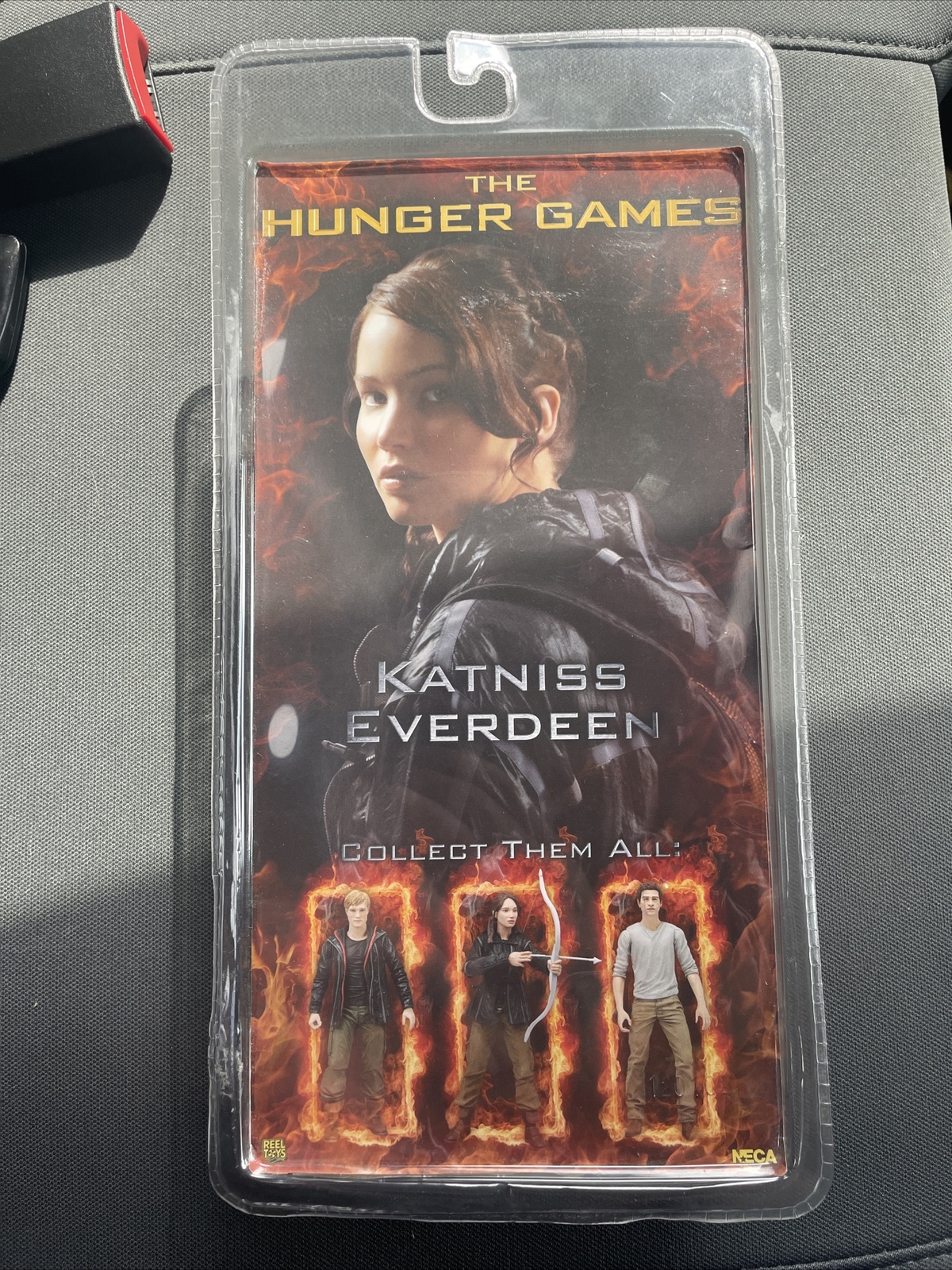 The Hunger Games - Katniss Everdeen Figure, Jennifer Lawrence NECA 2012, NEW