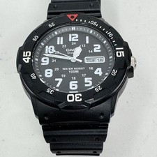 Pre-Owned CASIO Mens Digital Watch MRW-200H Black Resin Band Time Outdoors Sport