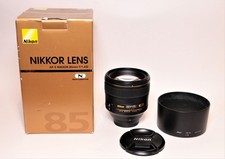 Nikon AF-S 85mm F/1.4 G prime fast lens with box