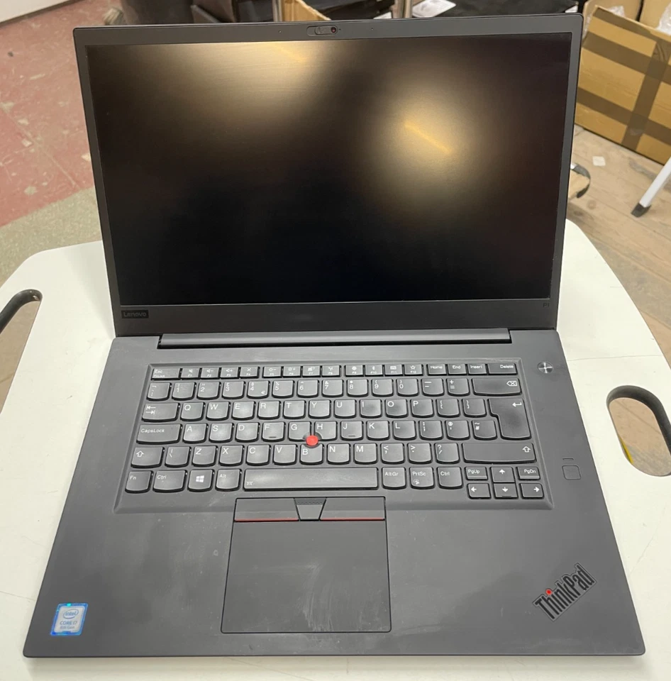 Lenovo ThinkPad P1 · i7-8750H · 8GB · 256GB, photo 1 of 5