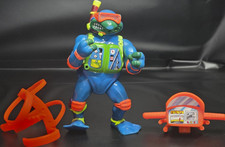 TMNT Scuba Divin Raph Rare Teenage Mutant Ninja Turtles  w/ 2 accesories 