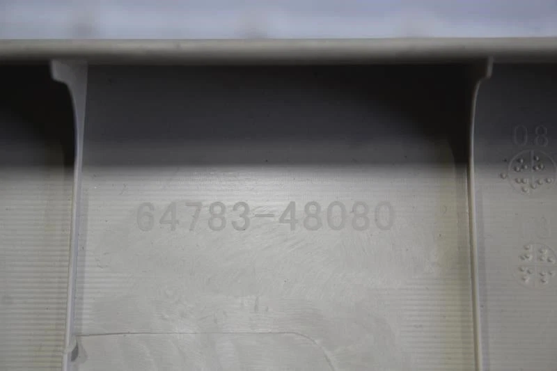 Lexus RX450H 2010 2011 2012 2013 2014 2015 MALETERO PUERTA LEVADIZA PANEL MOLDURA PERGAMINO Foto 3 de 4