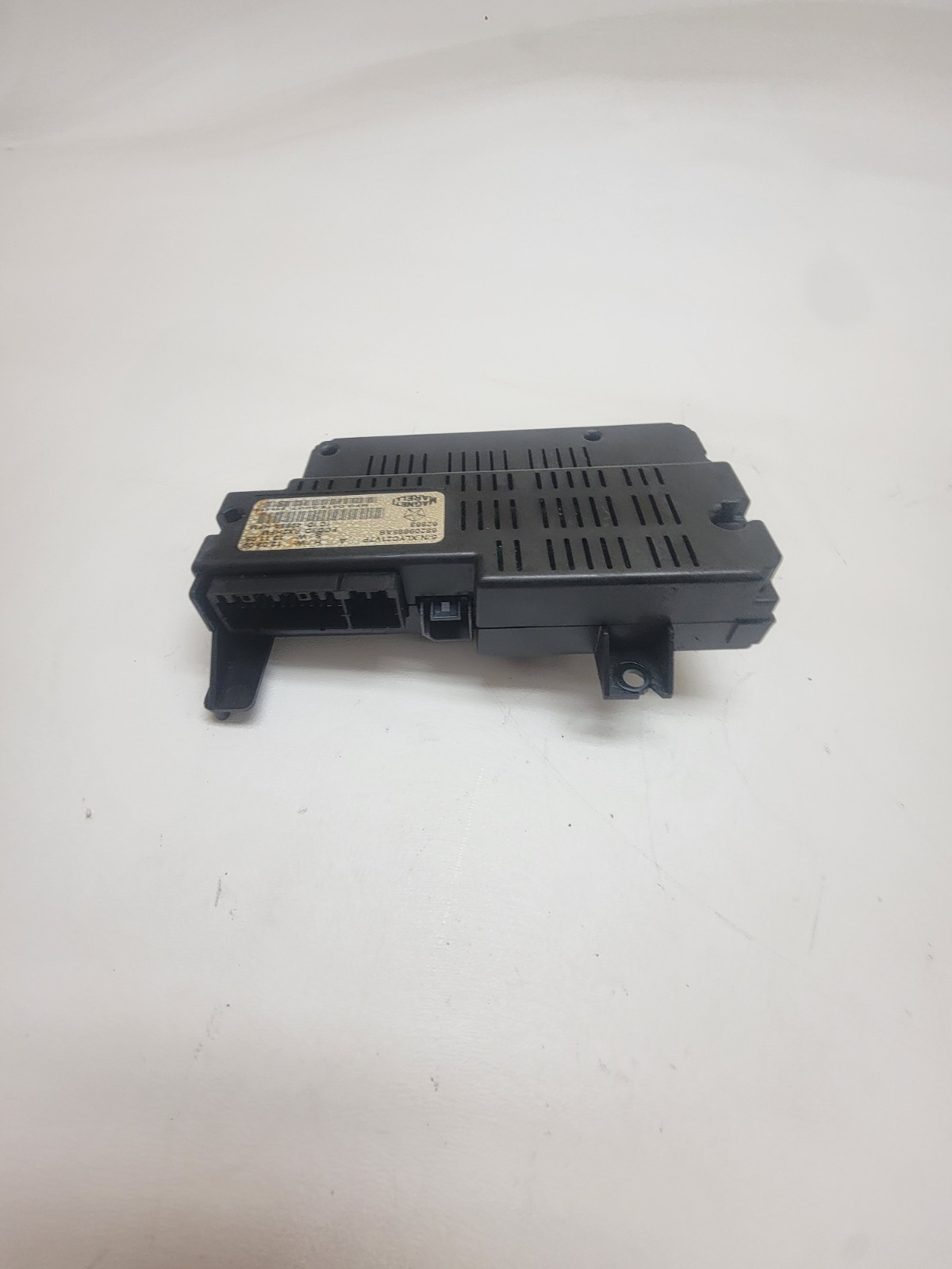 14-17 Maserati Ghibli Bluetooth Telematics Communication Control Module Unit OEM