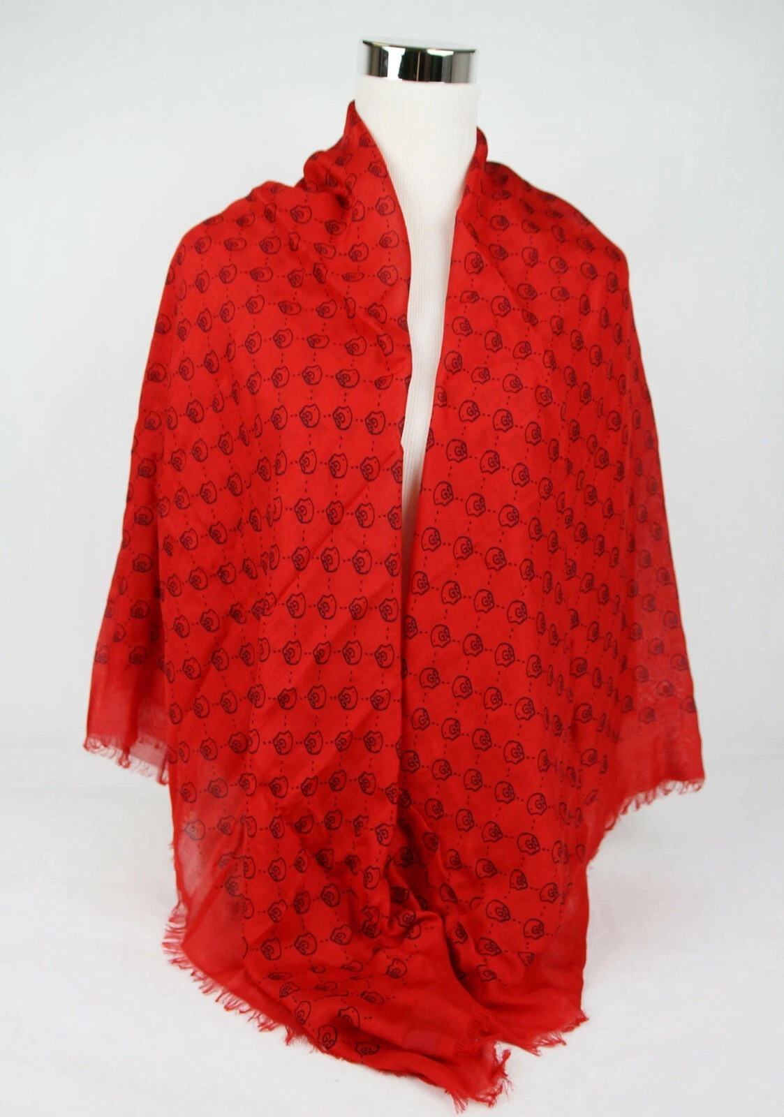 Grand châle foulard carré imprimé crâne Gucci Ghost rouge modal/soie 453225 6568 n