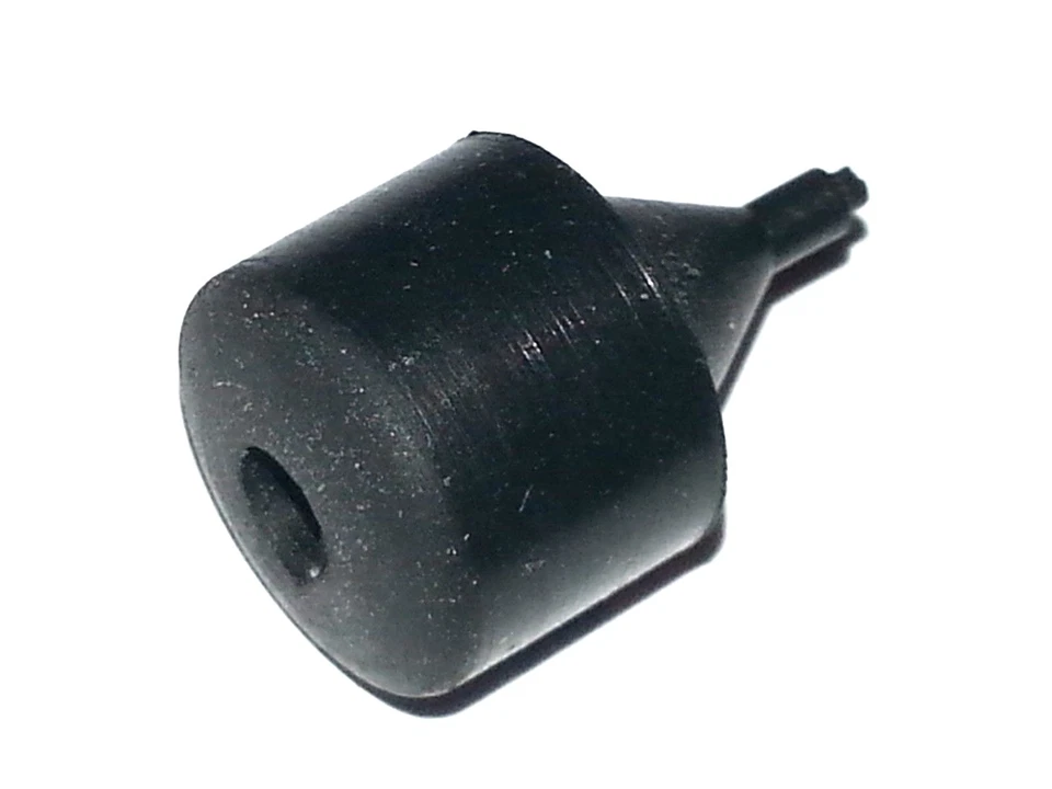 42-90 GM Placa de matrícula Lleno de combustible Puerta Guantera Bandeja de cenizas Parachoques de goma 2 piezas C  Foto 2 de 4