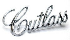 NEW 1971-77 Olds "Cutlass" Front Fender Script Badge Emblem Chrome Trim USA-MADE