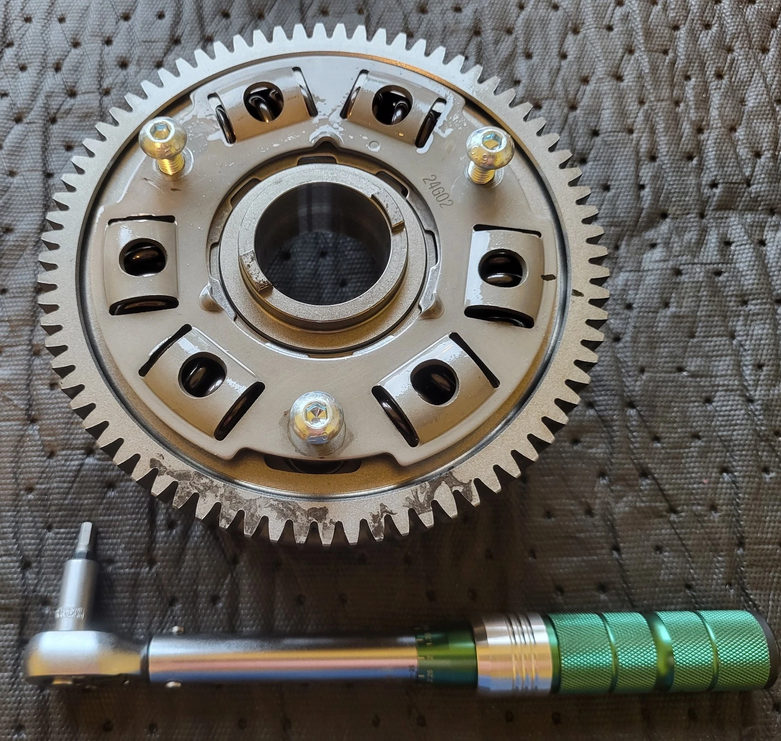 BMW Clutch Kit 358238792127 &ndash; Steel Item Length: 28 cm Country of Origin: Sweden thumbnail 4