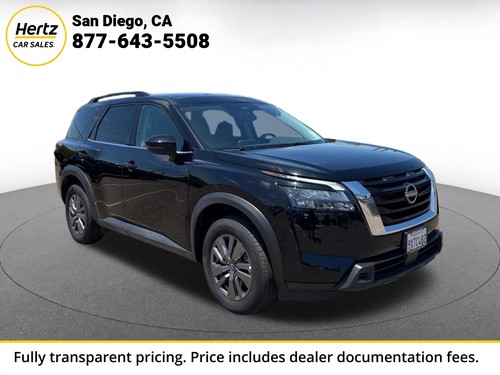 2025 Nissan Pathfinder SV