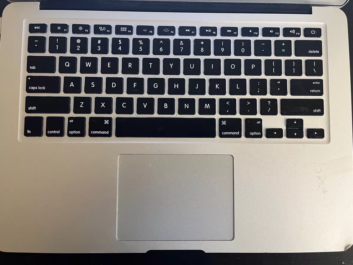 2017 Apple MacBook Air 13 inch Intel Core i5 8GB RAM 512GB SSD