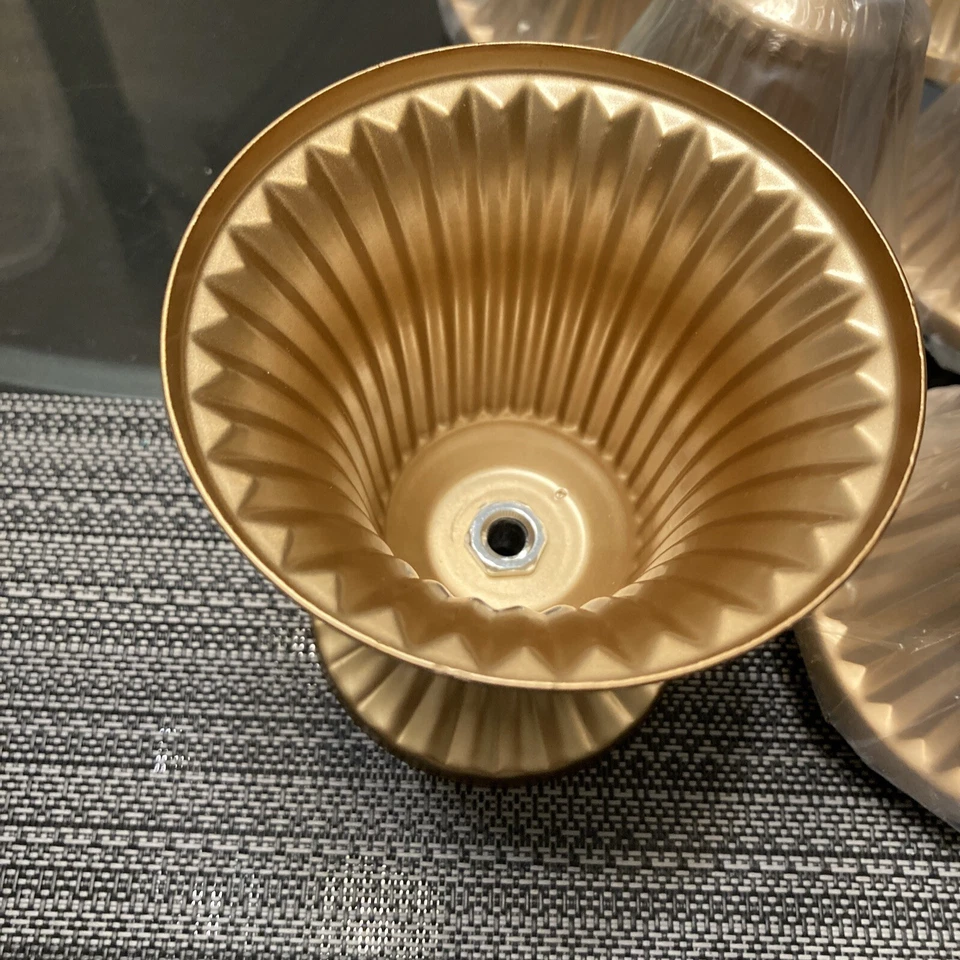 10件套金属花瓶小桌子中心装饰品花架婚礼安排 — 第 3/4 张图片