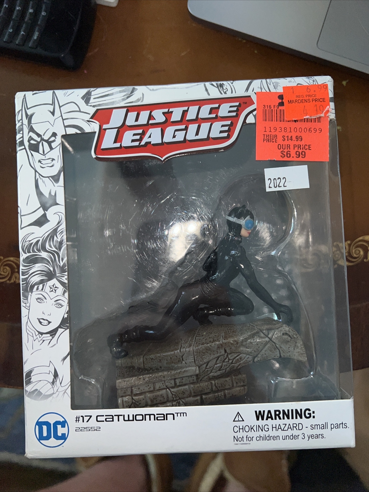 SCHLEICH Catwoman Figur – DC Comics, Detailgetreu Modelliert Und Handbemalt, Sammlerfigur