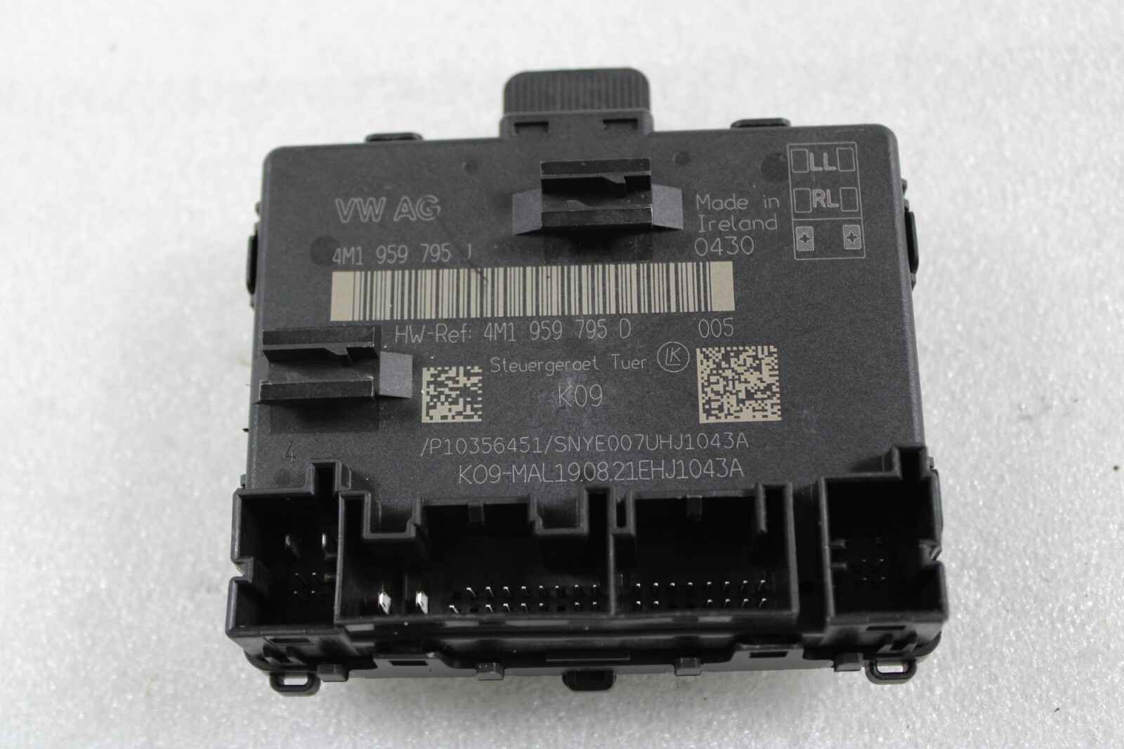 Lamborghini Urus, LH, Left Rear Door Module, Used, P/N 4M1959795J