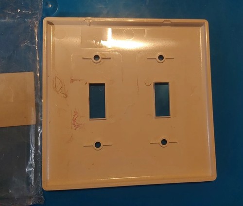 Anime Cartoon Light Switch Cover Plate 2 Gang Bedroom with Screws New in Package - Picture 5 of 8