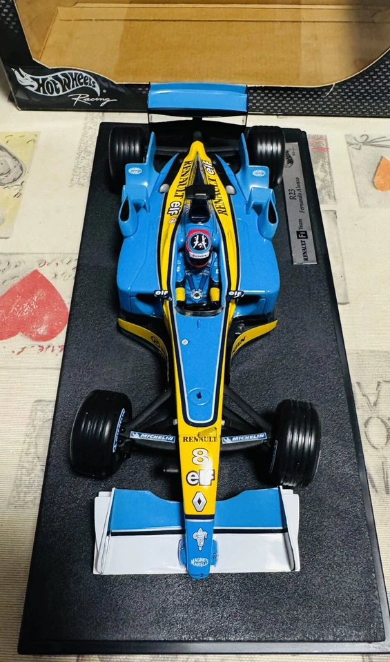 Renault F1 Team R23 Fermando Alonso - Immagine 2 di 4