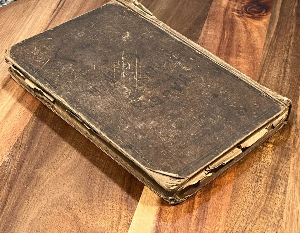 Milford Delaware Antique Schoolbook Belonging to Mabel and Gertrude Violet Smith - Image 3 of 4