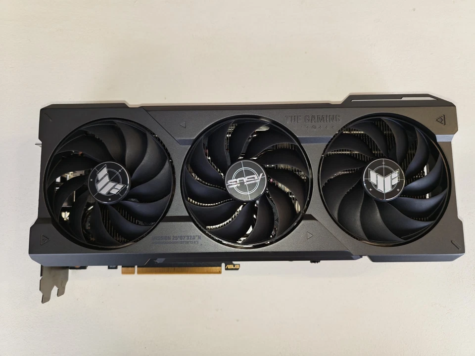 Nvidia rtx 4070 Ti SUPER Asus TUF | Thermal Upgrade | 1 Year Warranty | Tested - Image 2 of 4